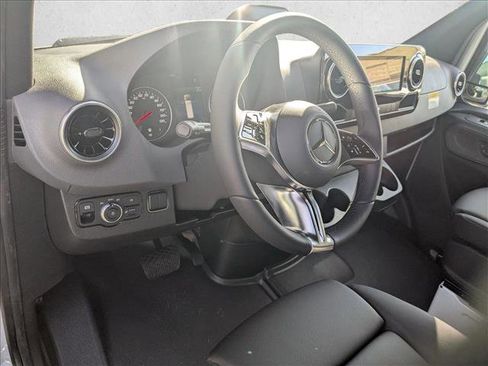 New 2026 Mercedes-Benz Sprinter 2500 image 3