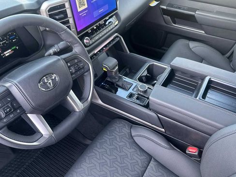 New 2025 Toyota Tundra Limited AWD/4WD image 9