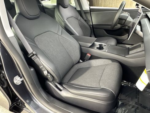 Used 2026 Tesla Model 3 RWD image 40