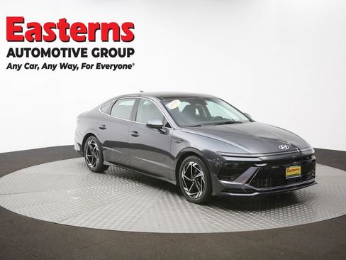 Used 2024 Hyundai Sonata SEL w/ Convenience Package FWD image 52