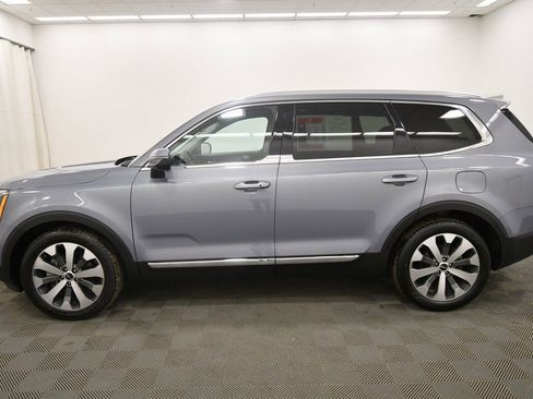 Certified 2022 Kia Telluride EX w/ EX Premium Package image 4