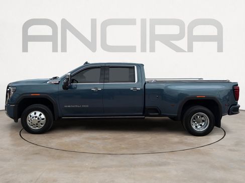 Used 2025 GMC Sierra 3500 Denali w/ Denali Reserve Package AWD/4WD image 7