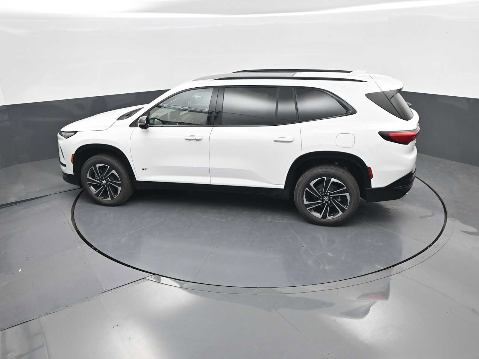 New 2026 Buick Enclave Sport Touring w/ Power Package AWD/4WD image 36