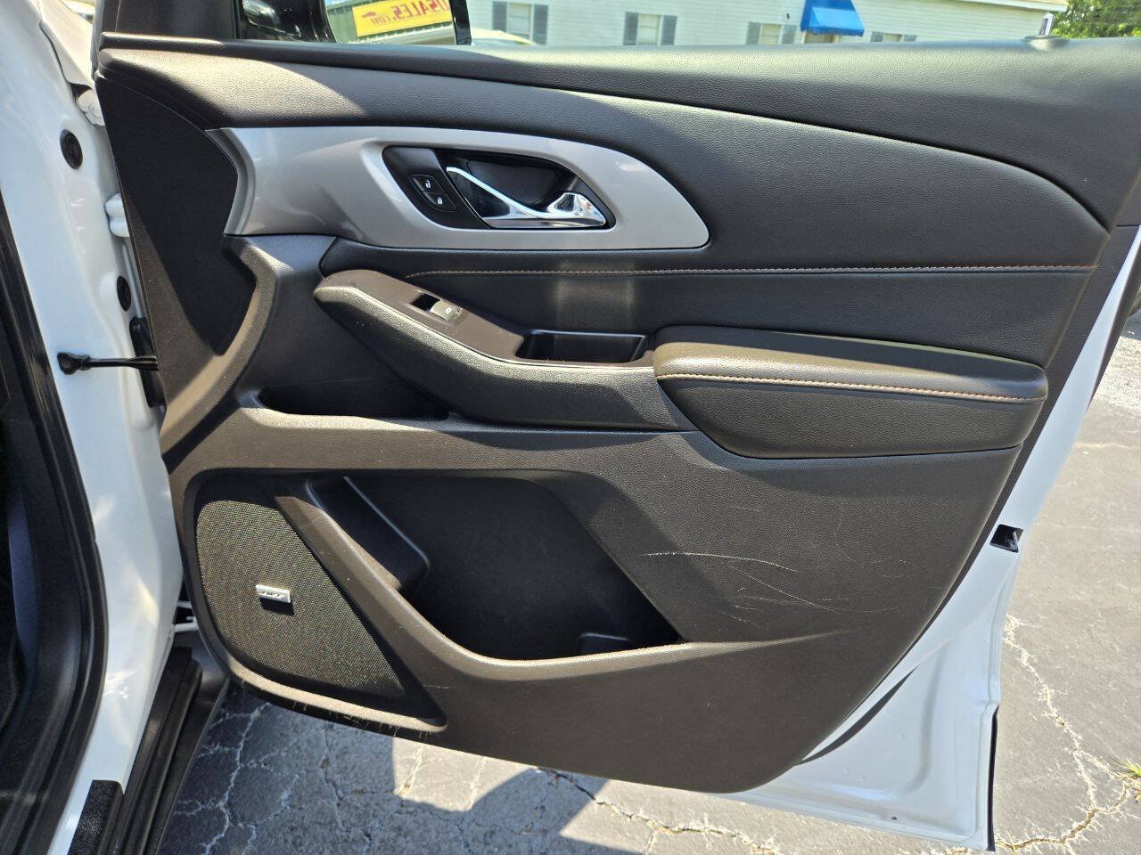 Used 2019 Chevrolet Traverse LT w/ LT Premium Package FWD image 52