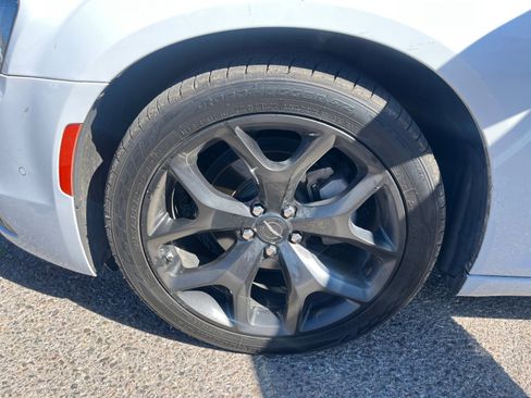 Used 2022 Chrysler 300 S image 26