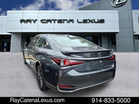 Certified 2023 Lexus ES 250 w/ Premium Package image 4
