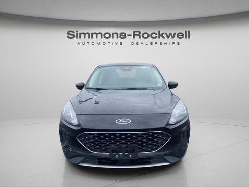 Used 2022 Ford Escape SE w/ Convenience Package image 2