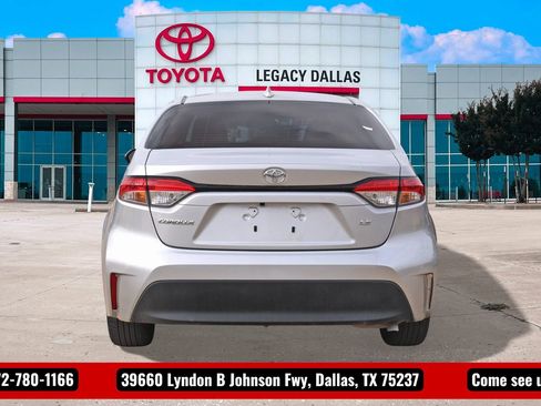 Used 2024 Toyota Corolla LE image 8