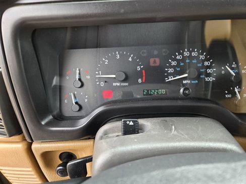 Used 1997 Jeep Wrangler Sport image 17