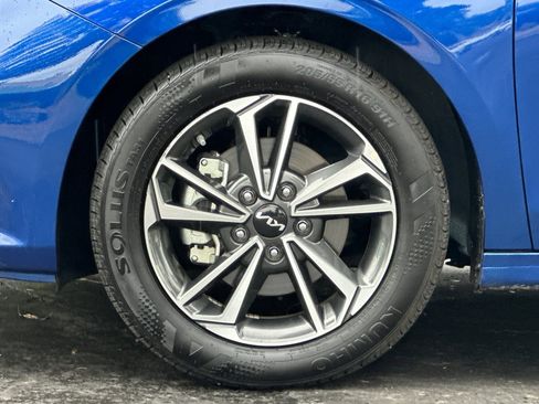 Used 2024 Kia Forte LXS w/ LXS Technology Package image 23