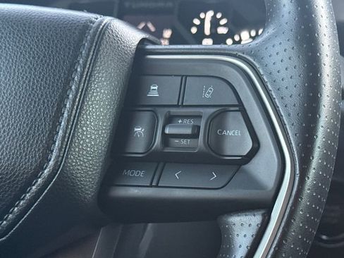 Used 2025 Toyota Tundra SR5 image 27