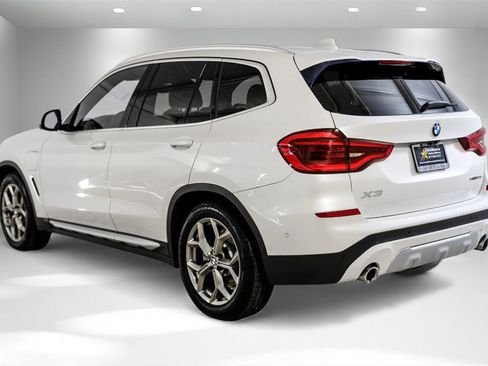 Used 2021 BMW X3 xDrive30e w/ Premium Package image 11