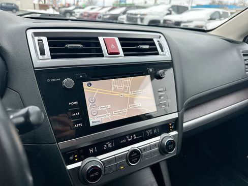 Used 2017 Subaru Outback 2.5i Limited image 32