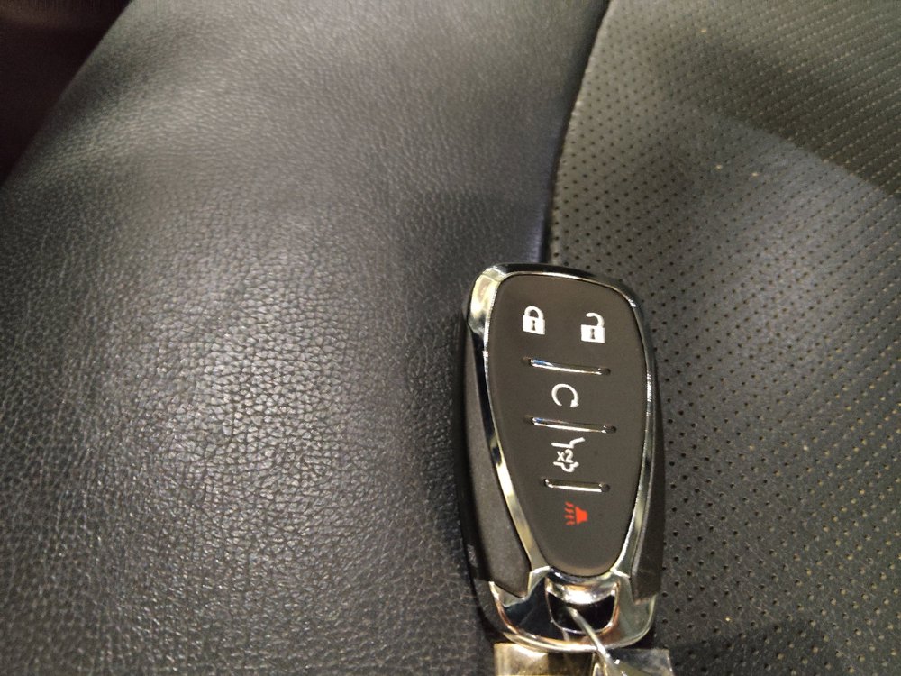 Used 2018 Chevrolet Equinox LT FWD image 32