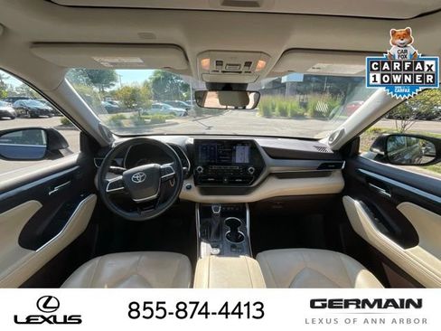 Used 2020 Toyota Highlander Limited AWD/4WD image 14