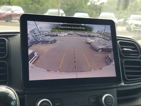 New 2024 RAM ProMaster 3500 w/ Premium Convenience Group image 20