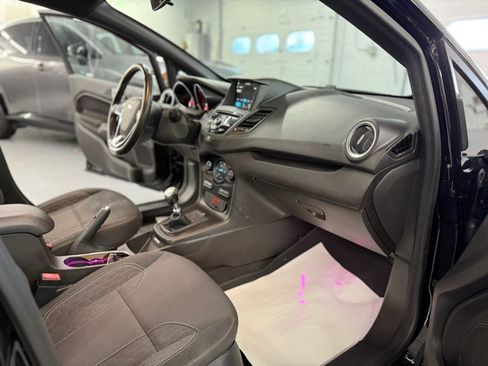 Used 2017 Ford Fiesta ST image 29