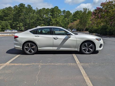 New 2025 Acura TLX w/ Technology Package image 4