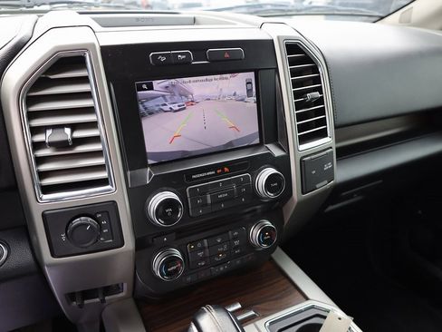 Used 2015 Ford F150 Lariat w/ Equipment Group 502A Luxury image 15