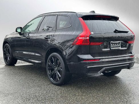 Certified 2024 Volvo XC60 T8 Ultimate w/ Climate Package image 5