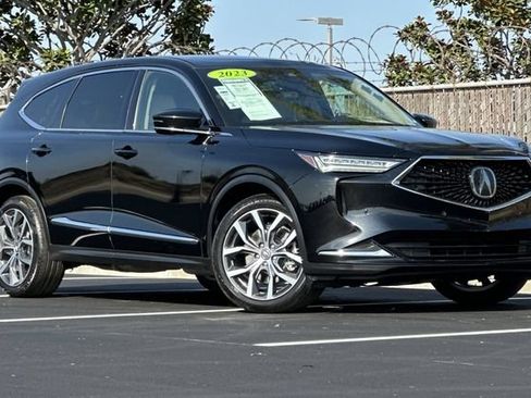 Used 2023 Acura MDX w/ Technology Package FWD image 2