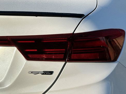 Used 2023 Kia Forte GT-Line w/ GT-Line Technology Package image 31