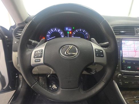 Used 2011 Lexus IS 350 w/ Premium Pkg Value Edition RWD image 13
