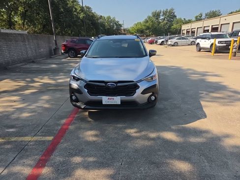 Used 2025 Subaru Crosstrek 2.5i Premium AWD/4WD image 5