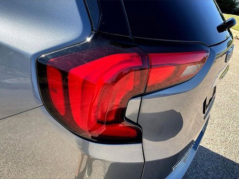 Used 2021 GMC Terrain SLE w/ Driver Convenience Package image 32