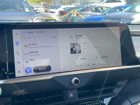 Used 2025 Toyota Crown XLE image 21