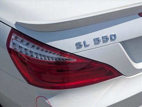 Used 2013 Mercedes-Benz SL 550 image 13