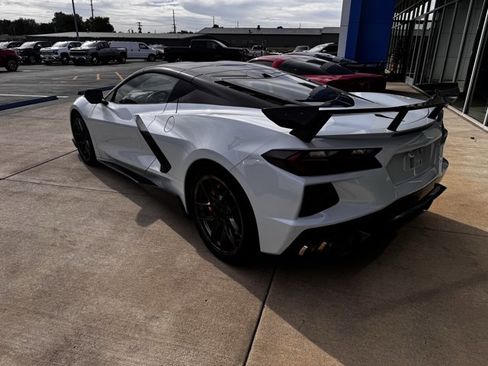 Used 2020 Chevrolet Corvette Stingray Preferred Cpe w/ 2LT Preferred Equipment Group image 4