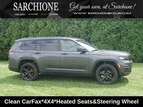 Used 2025 Jeep Grand Cherokee L Limited w/ Black Appearance Package AWD/4WD image 1