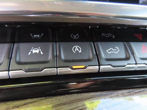 Used 2024 Chevrolet Silverado 1500 RST w/ Convenience Package II image 10