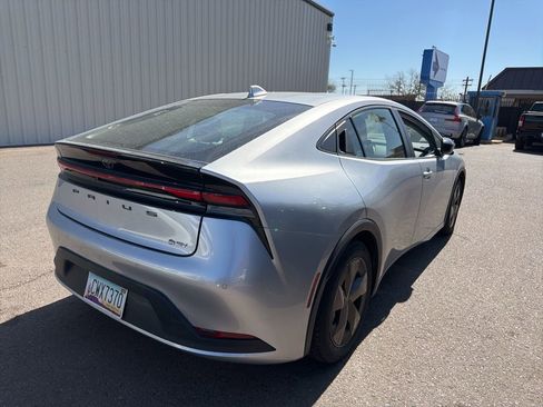 Used 2024 Toyota Prius LE image 11