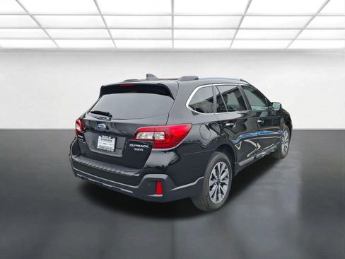 Used 2019 Subaru Outback 3.6R Touring w/ Popular Package #3A AWD/4WD image 3