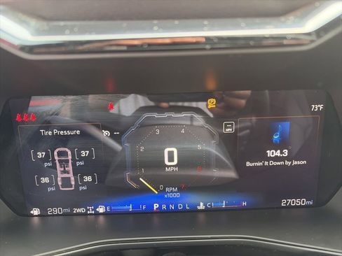 Used 2024 Chevrolet Colorado LT w/ LT Convenience Package III AWD/4WD image 9