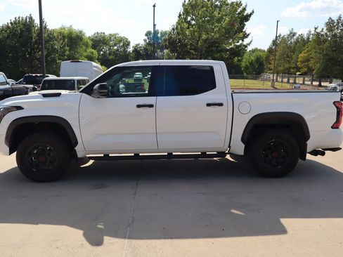 Used 2022 Toyota Tundra TRD Pro AWD/4WD image 8