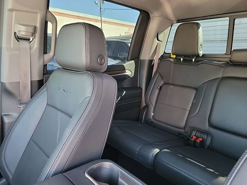 Used 2024 GMC Sierra 1500 Denali w/ Technology Package image 25