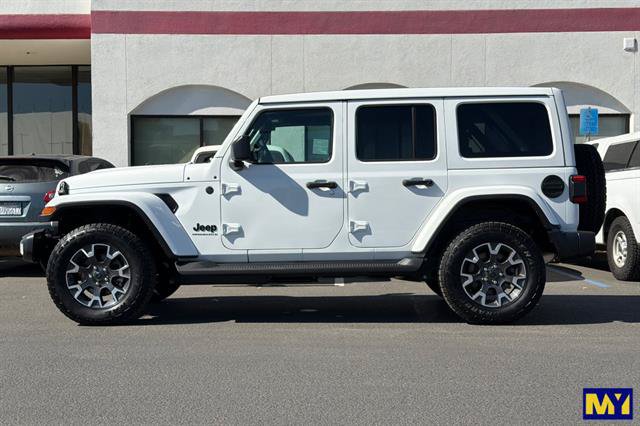 Used 2026 Jeep Wrangler Unlimited Sahara AWD/4WD image 7