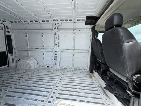 Used 2023 RAM ProMaster 2500 FWD image 12