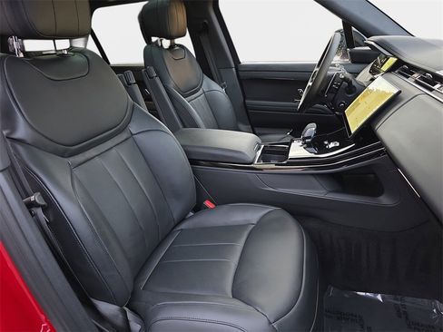 New 2026 Land Rover Range Rover Sport Dynamic SE image 10