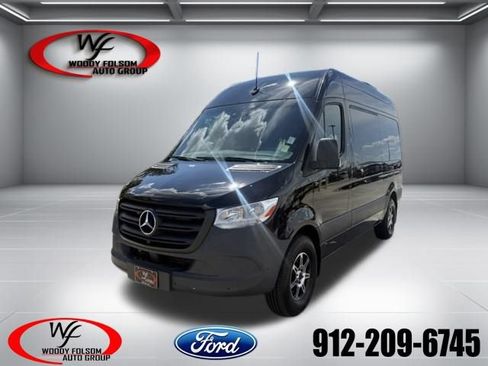 Used 2024 Mercedes-Benz Sprinter 2500 image 1