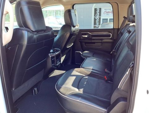 Used 2022 RAM 2500 Laramie AWD/4WD image 14