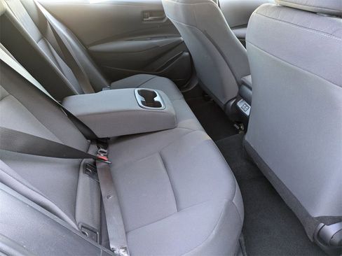 Used 2024 Toyota Corolla LE image 29