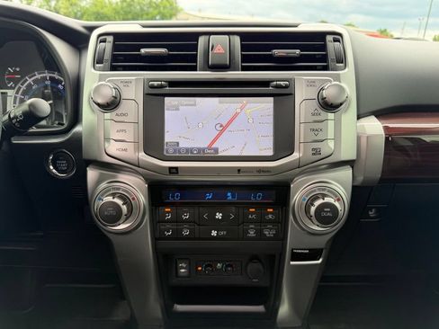 Used 2015 Toyota 4Runner Limited w/ Convenience Package AWD/4WD image 11