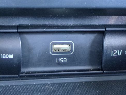 Used 2024 Kia Soul LX w/ Option Group 015 FWD image 20