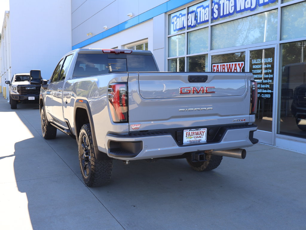 Certified 2025 GMC Sierra 3500 AT4 w/ AT4 Premium Plus Package AWD/4WD image 8