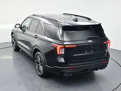 Used 2025 Ford Explorer ST w/ Sun And Sound Package AWD/4WD image 41