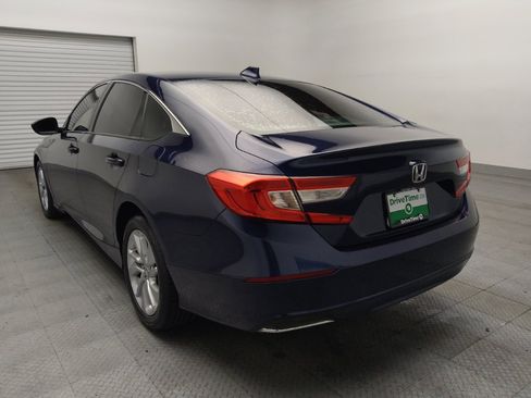 Used 2020 Honda Accord LX image 5